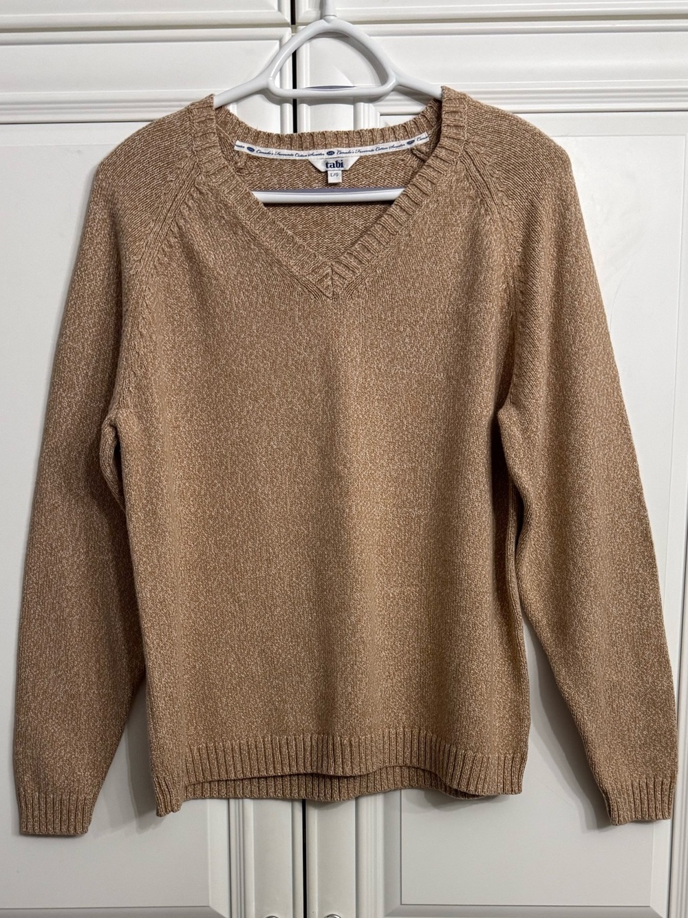 Vintage Tabi Relaxed V-Neck Long Sleeve Sweater in Camel 100% Cotton Size Large